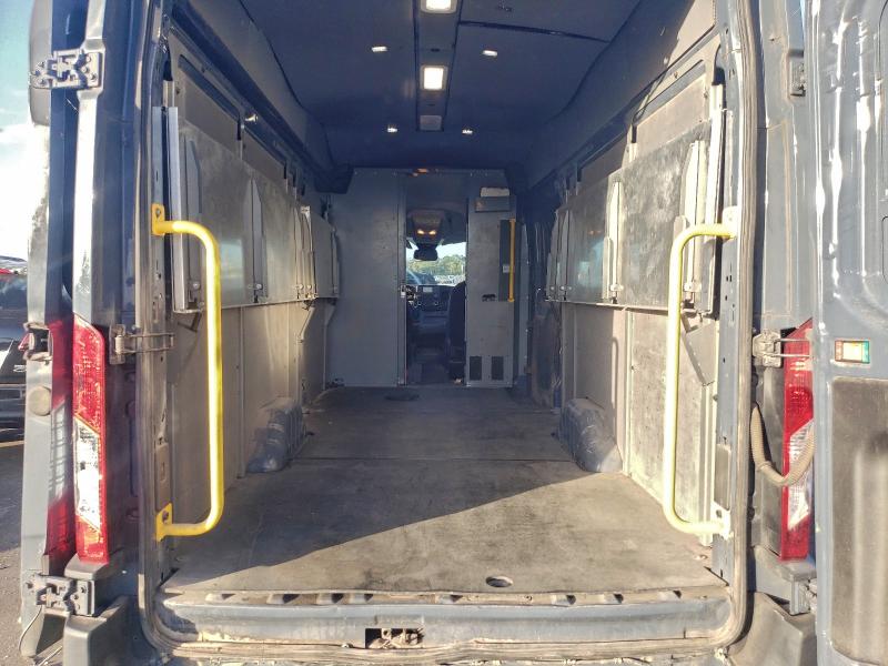 Фото 10 - FORD TRANSIT