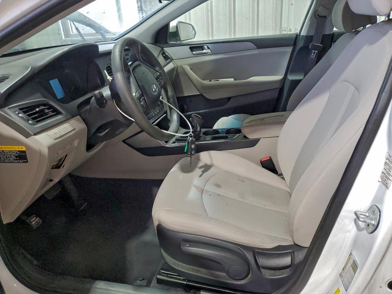 Фото 7 - HYUNDAI SONATA