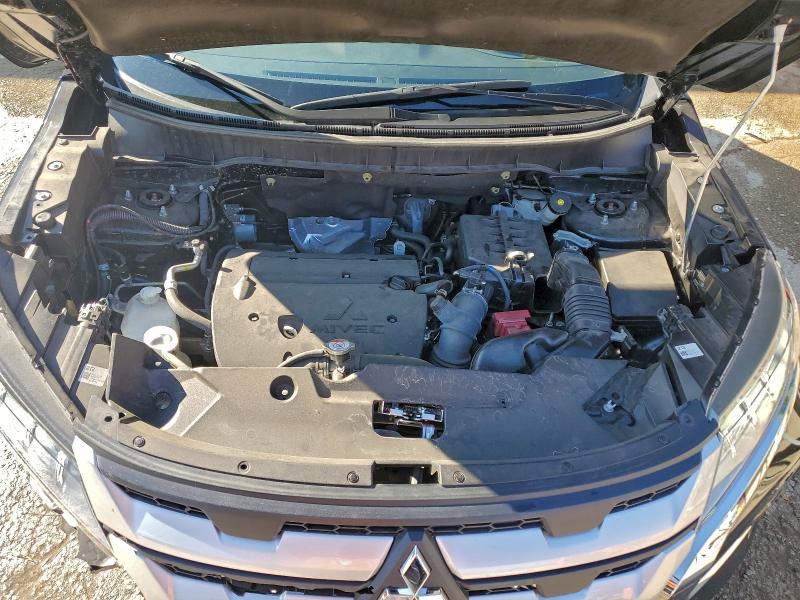 Фото 12 - MITSUBISHI OUTLANDER