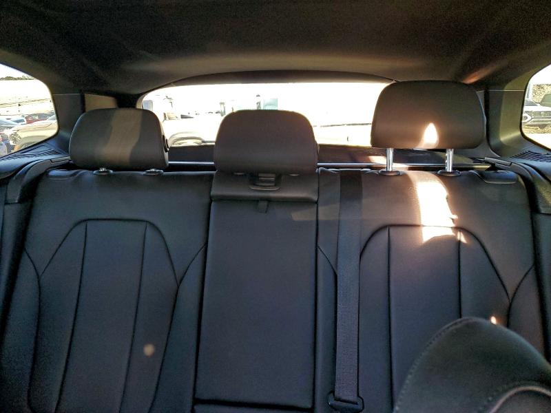 Фото 10 - BMW X3