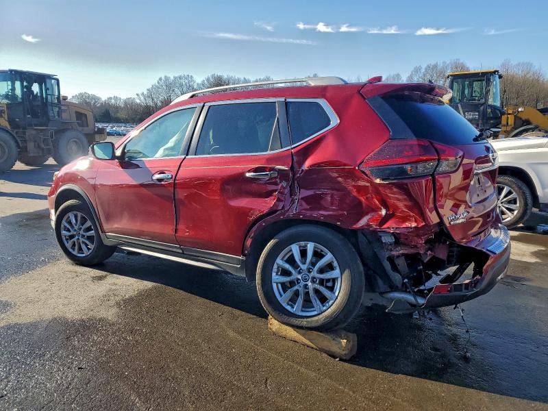 Фото 2 - NISSAN ROGUE