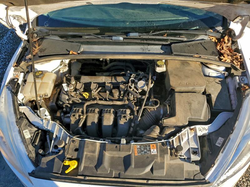 Фото 11 - FORD FOCUS