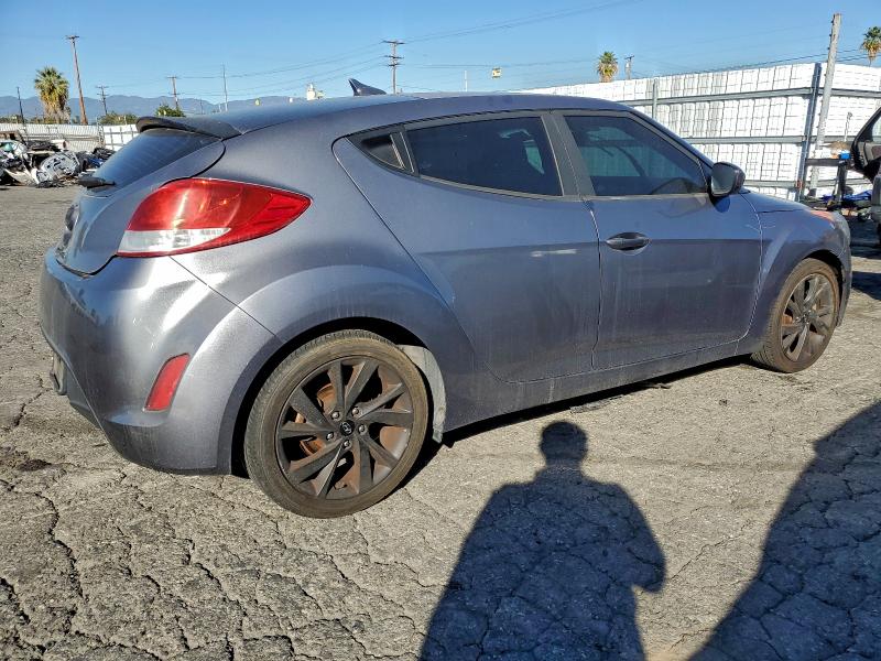 Фото 3 - HYUNDAI VELOSTER