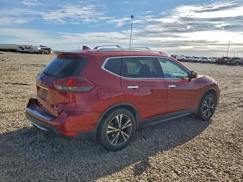 Фото 3 - NISSAN ROGUE