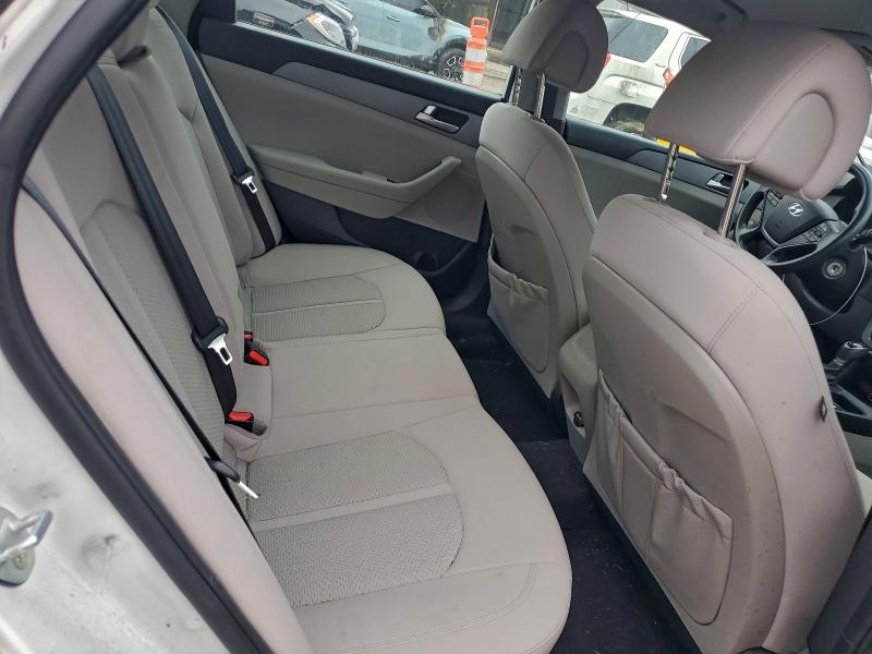 Фото 10 - HYUNDAI SONATA