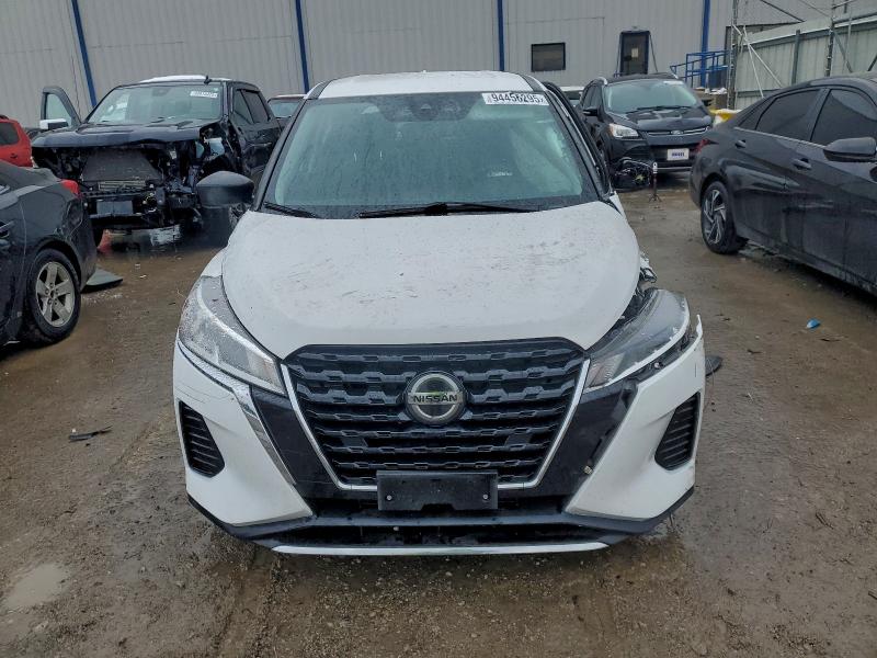 Фото 5 - NISSAN KICKS