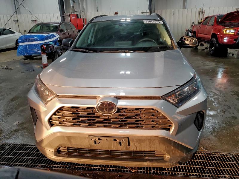 Фото 5 - TOYOTA RAV4