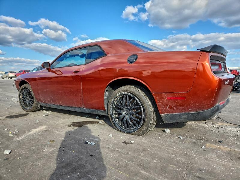 Фото 2 - DODGE CHALLENGER