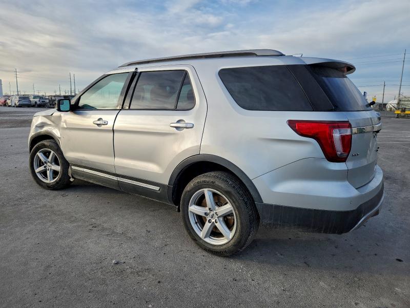 Фото 2 - FORD EXPLORER