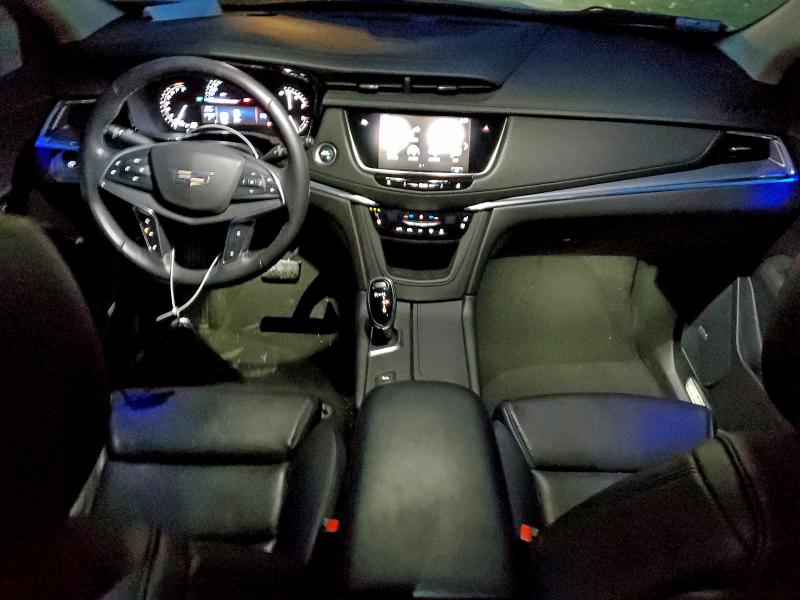 Фото 8 - CADILLAC XT5