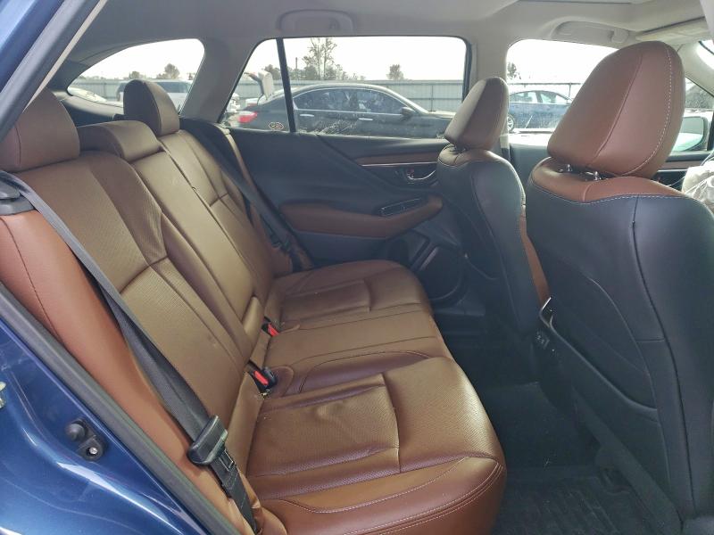 Фото 11 - SUBARU OUTBACK