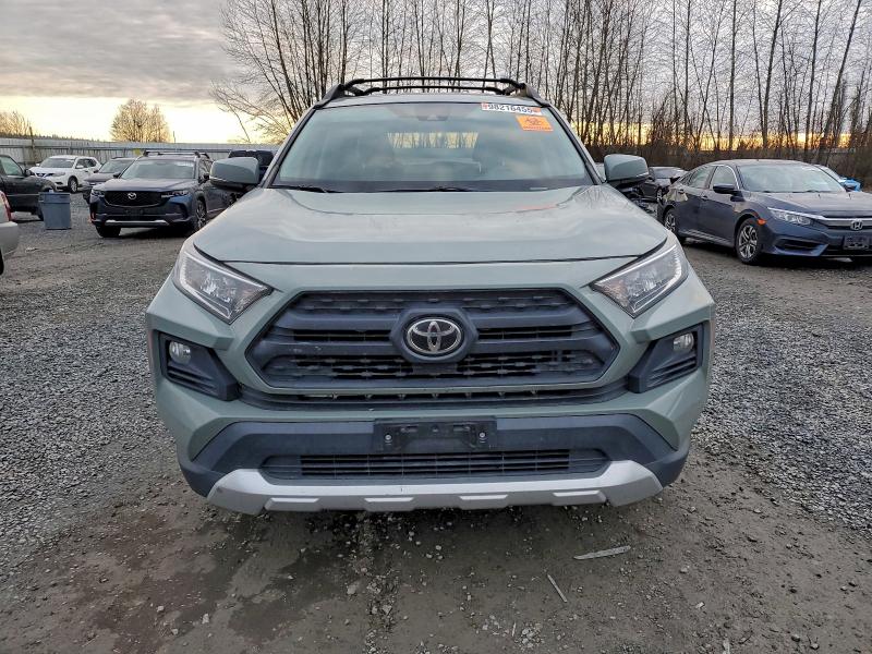 Фото 5 - TOYOTA RAV4