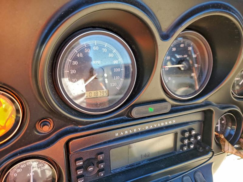 HARLEY-DAVIDSON FL 2013