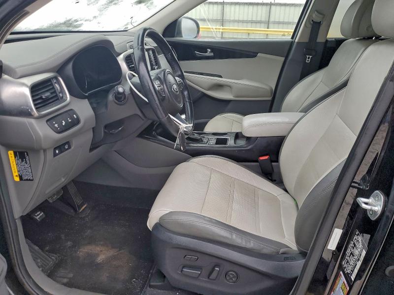 Фото 7 - KIA SORENTO