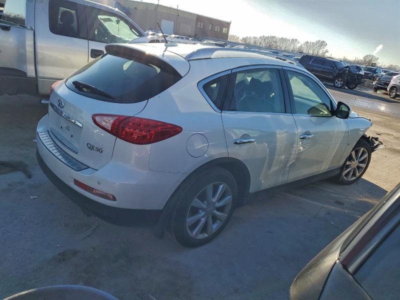 Фото 3 - INFINITI QX50