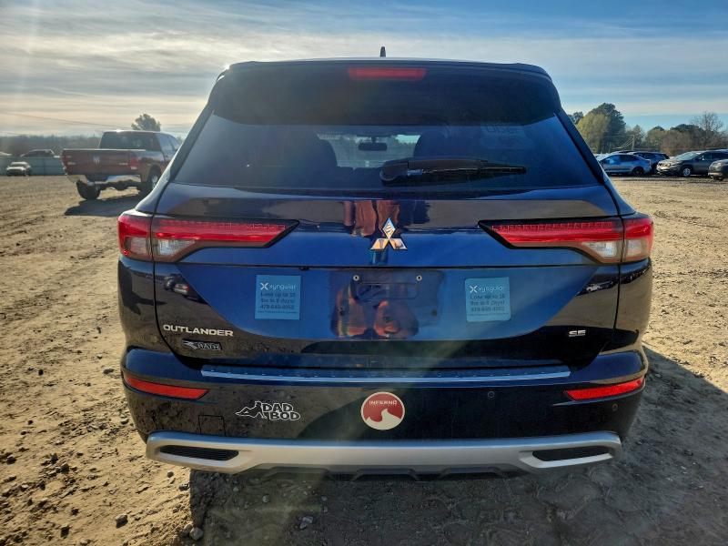 Фото 6 - MITSUBISHI OUTLANDER