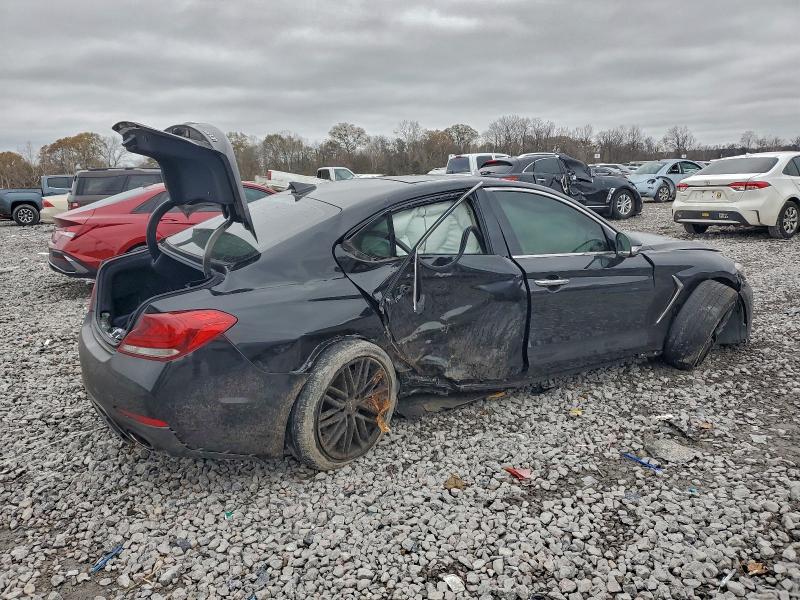 Фото 3 - GENESIS G70