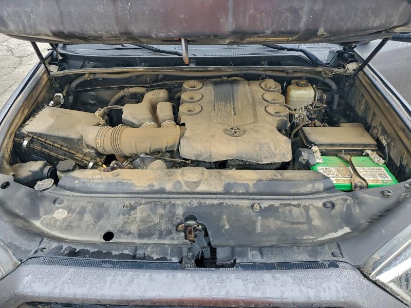 Фото 11 - TOYOTA 4RUNNER