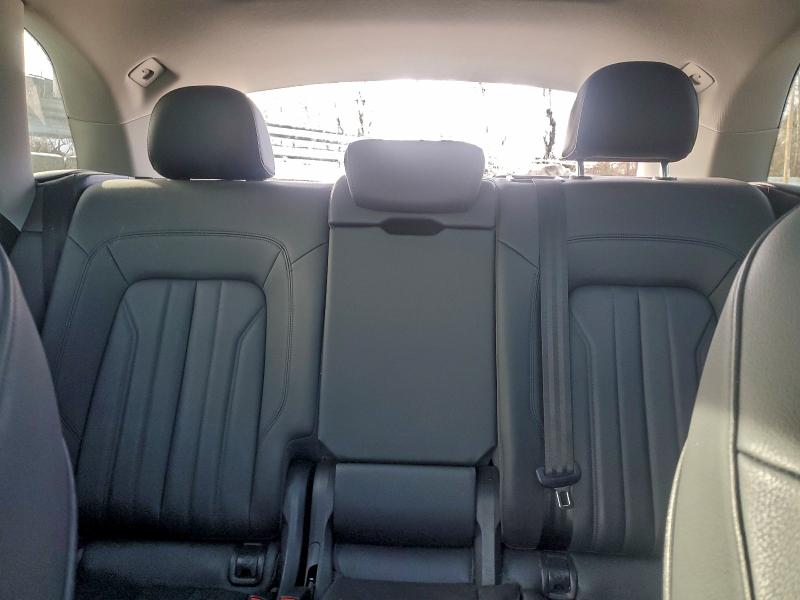 Фото 10 - AUDI Q5