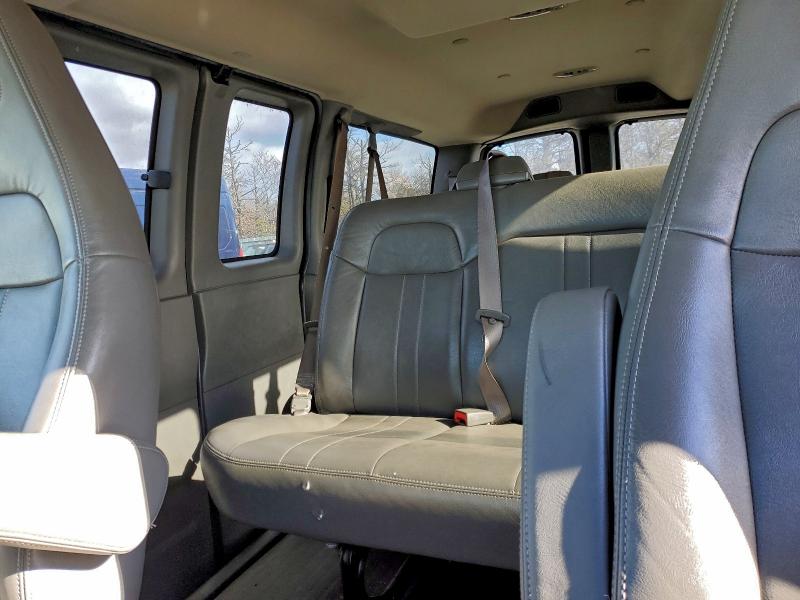 Фото 10 - CHEVROLET EXPRESS