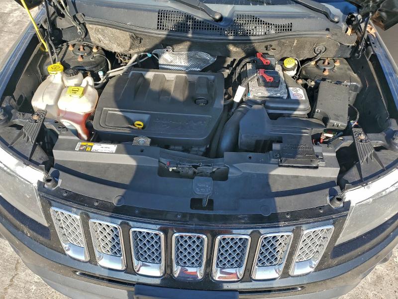 Фото 12 - JEEP COMPASS