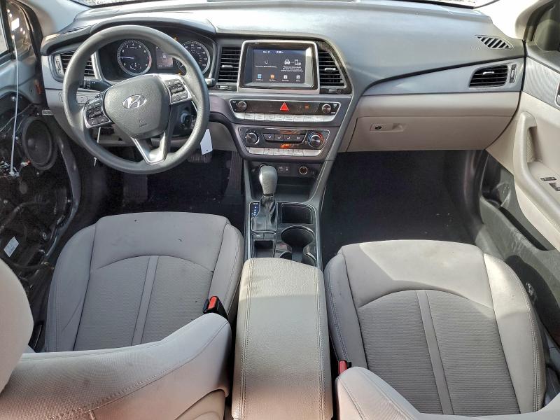 Фото 8 - HYUNDAI SONATA