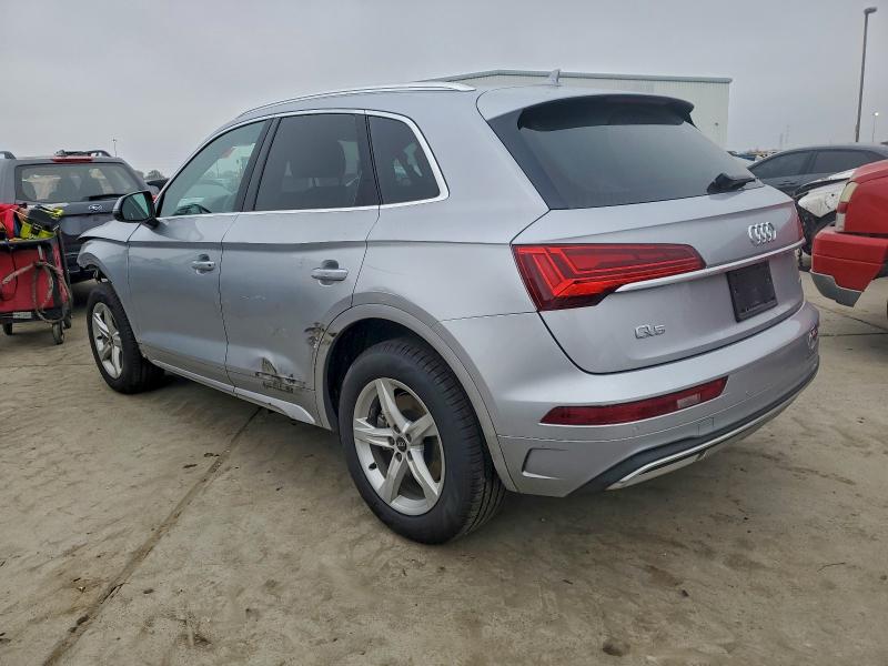 Фото 2 - AUDI Q5