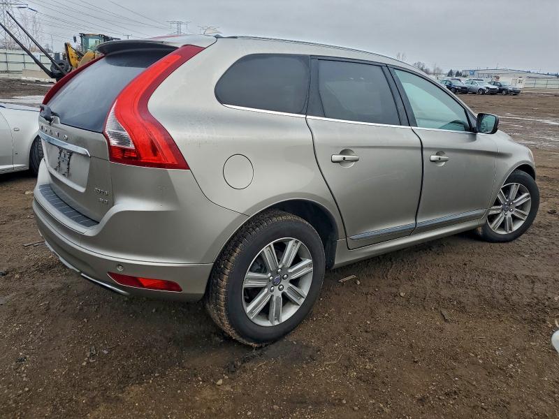 Фото 3 - VOLVO XC60
