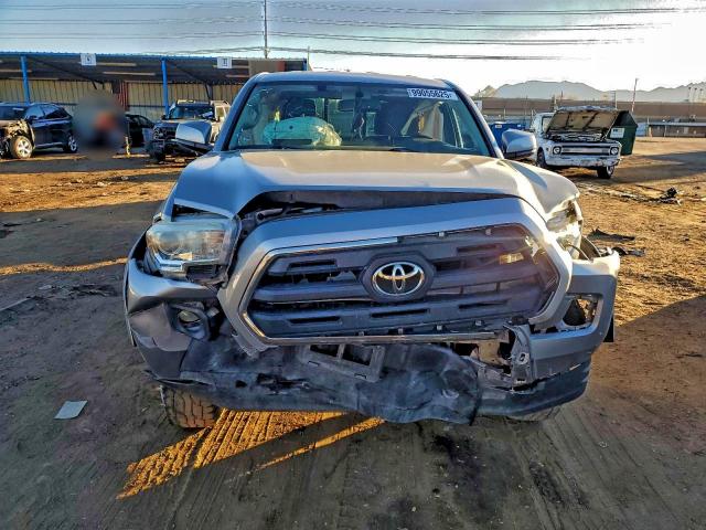 Фото 5 - TOYOTA TACOMA