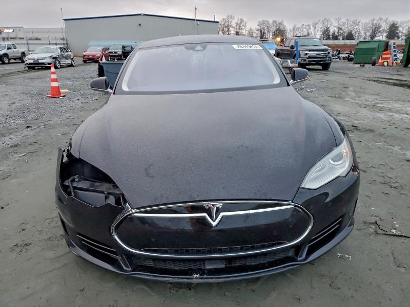 Фото 5 - TESLA MODEL S