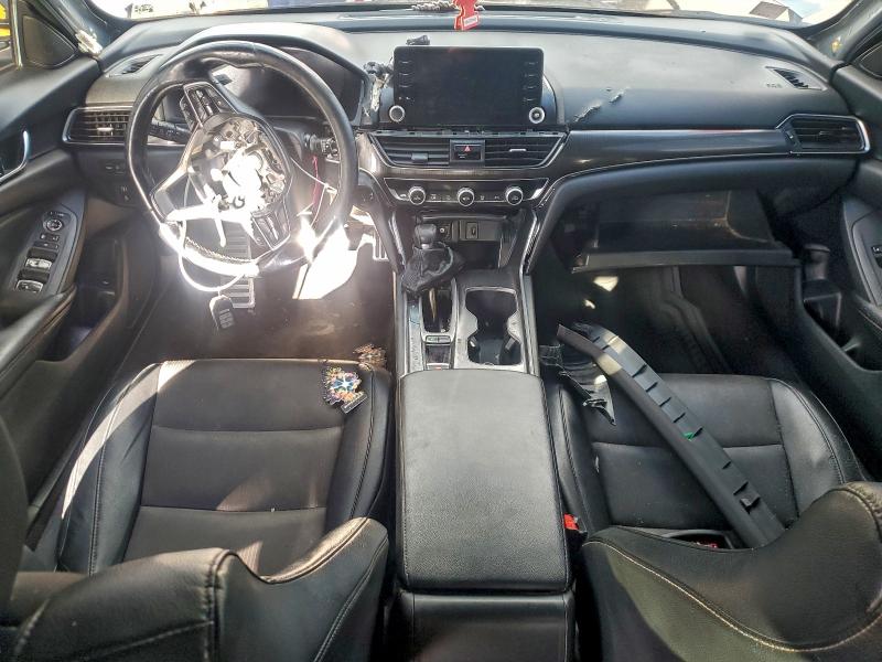 Фото 8 - HONDA ACCORD