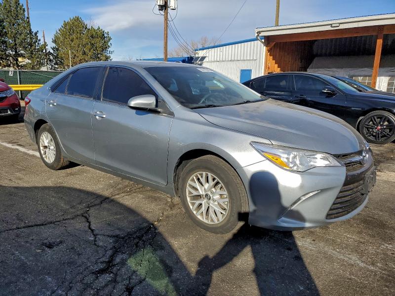 Фото 4 - TOYOTA CAMRY