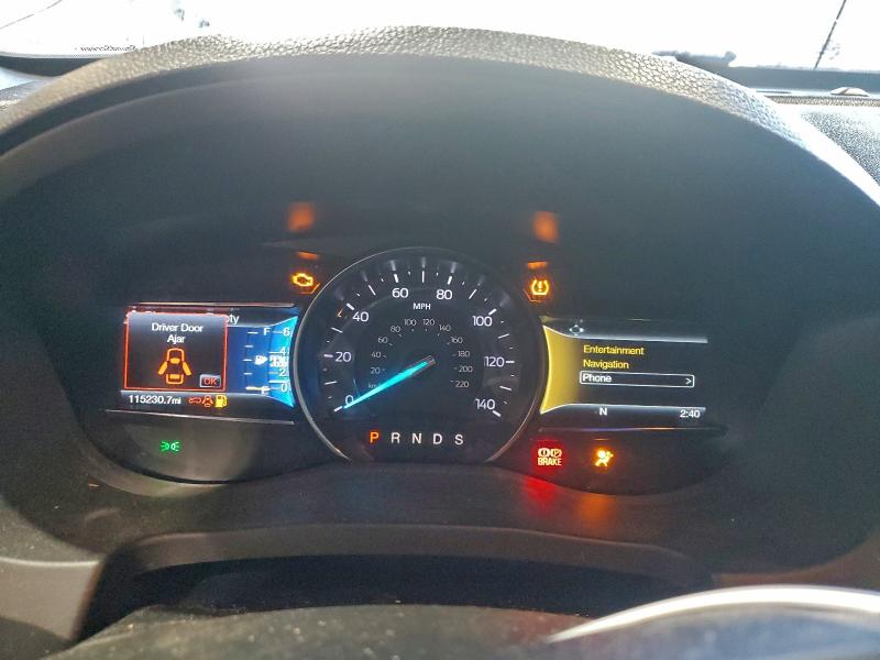 Фото 9 - FORD EXPLORER