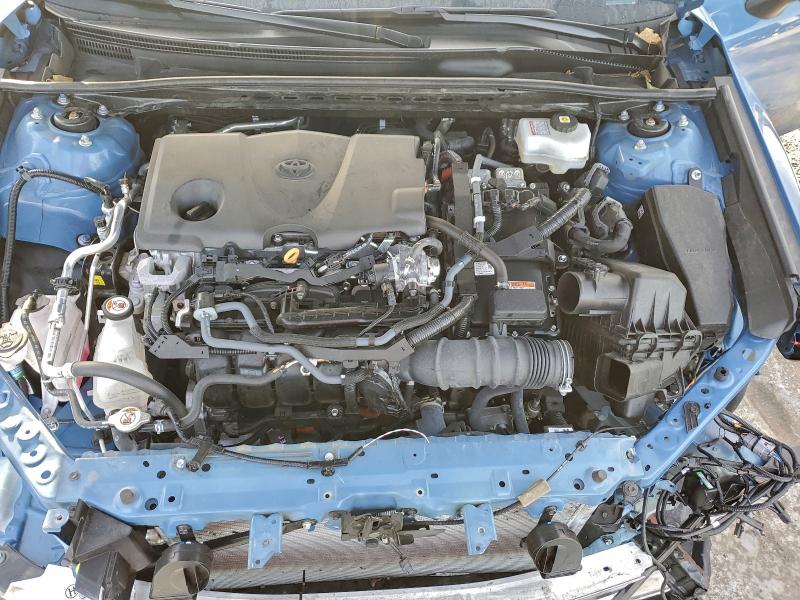 Фото 11 - TOYOTA CAMRY