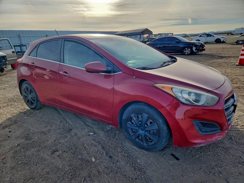 Фото 4 - HYUNDAI ELANTRA