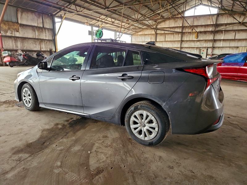 Фото 2 - TOYOTA PRIUS