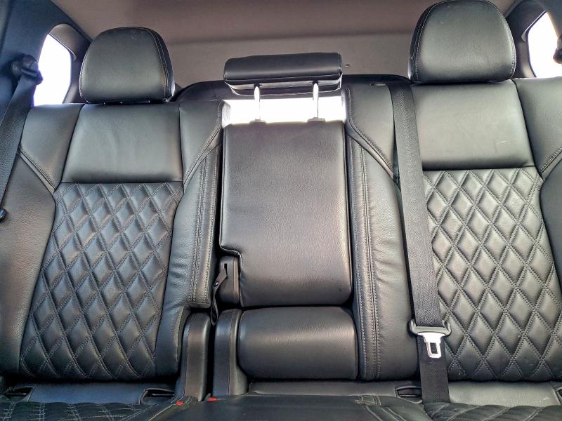 Фото 10 - MITSUBISHI OUTLANDER