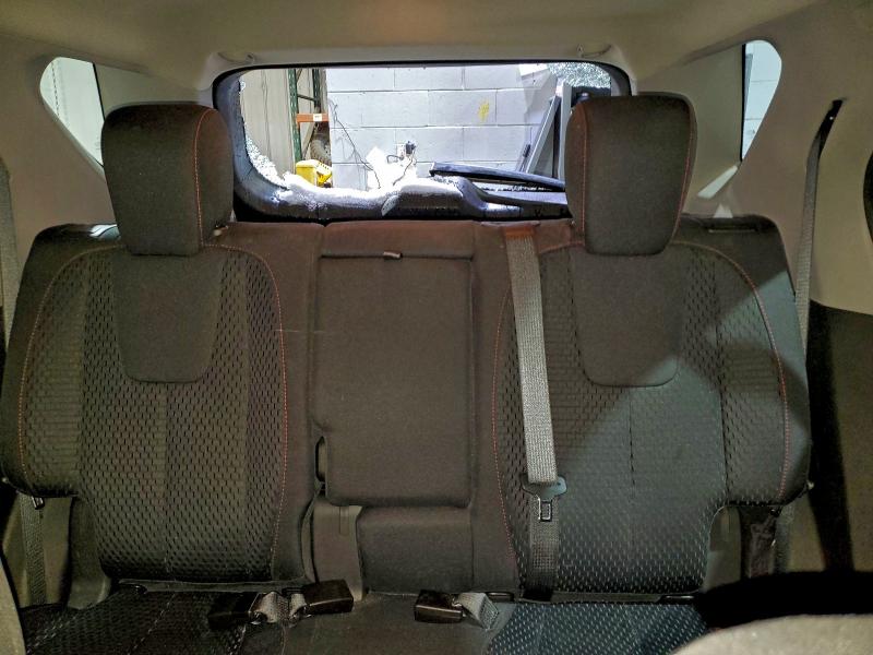 Фото 10 - CHEVROLET EQUINOX