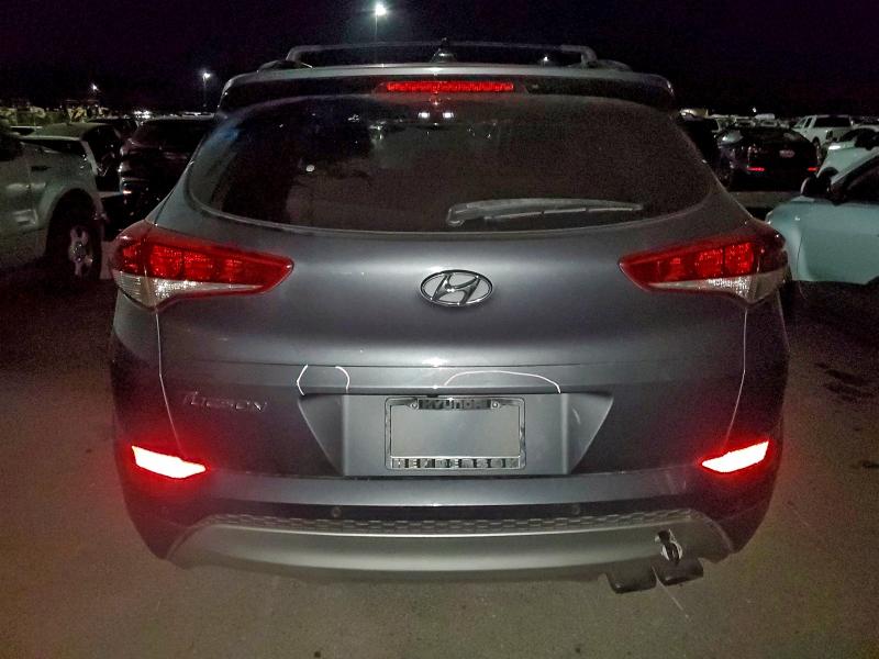 Фото 6 - HYUNDAI TUCSON