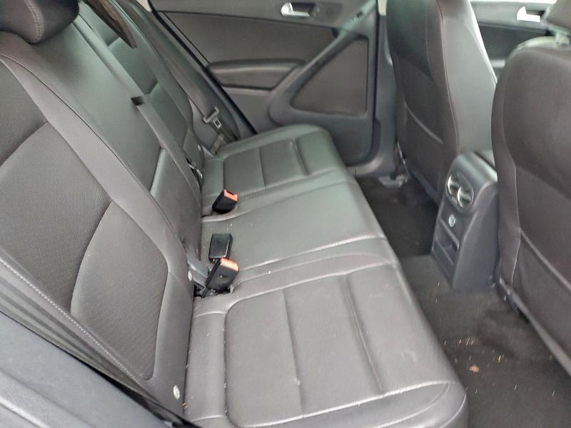 Фото 10 - VOLKSWAGEN TIGUAN