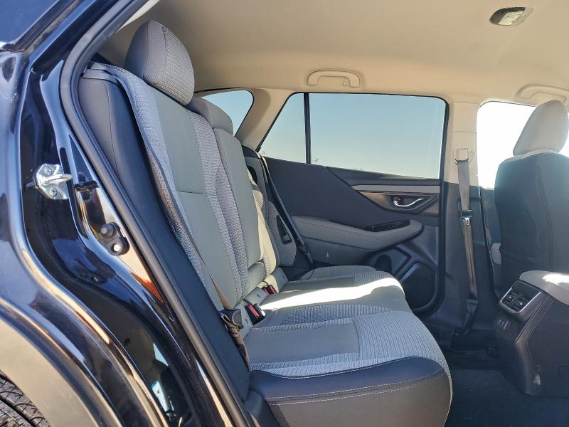 Фото 11 - SUBARU OUTBACK