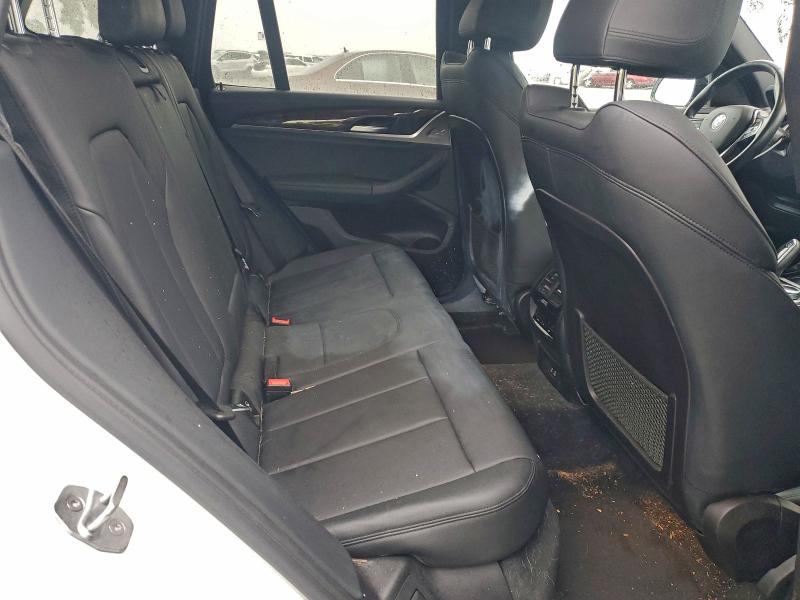 Фото 10 - BMW X3