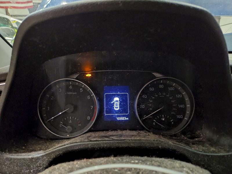 Фото 9 - HYUNDAI ELANTRA