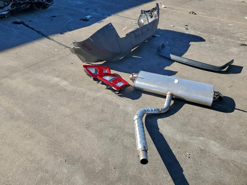 Фото 13 - FORD BRONCO