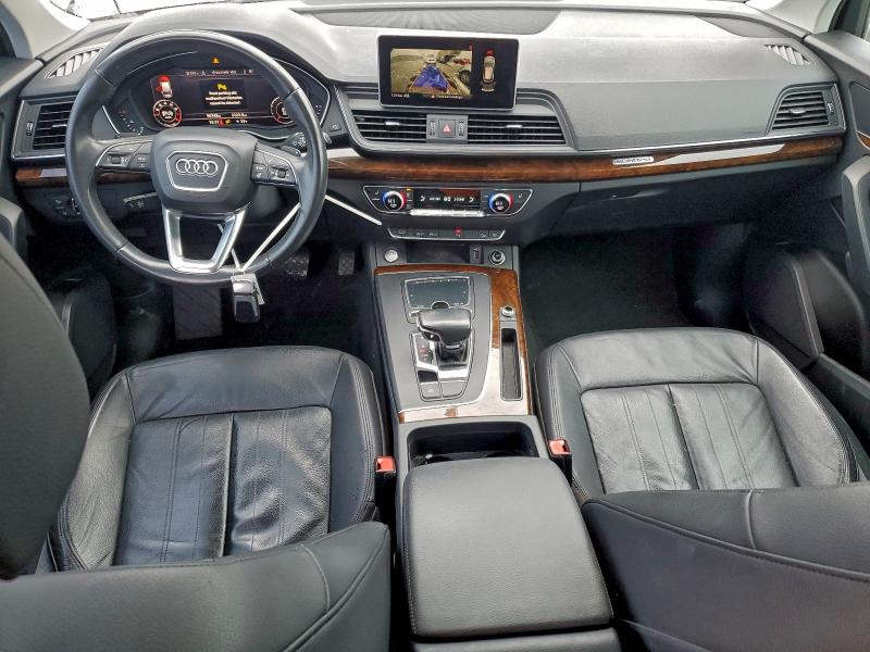 Фото 8 - AUDI Q5