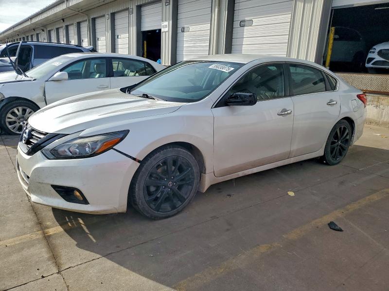 Фото 1 - NISSAN ALTIMA