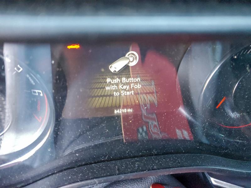 Фото 9 - DODGE CHALLENGER