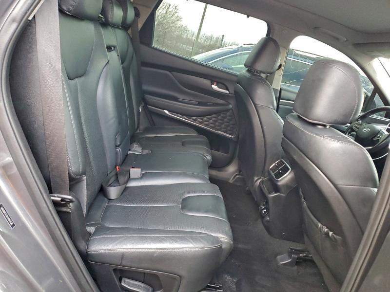 Фото 11 - HYUNDAI SANTA FE