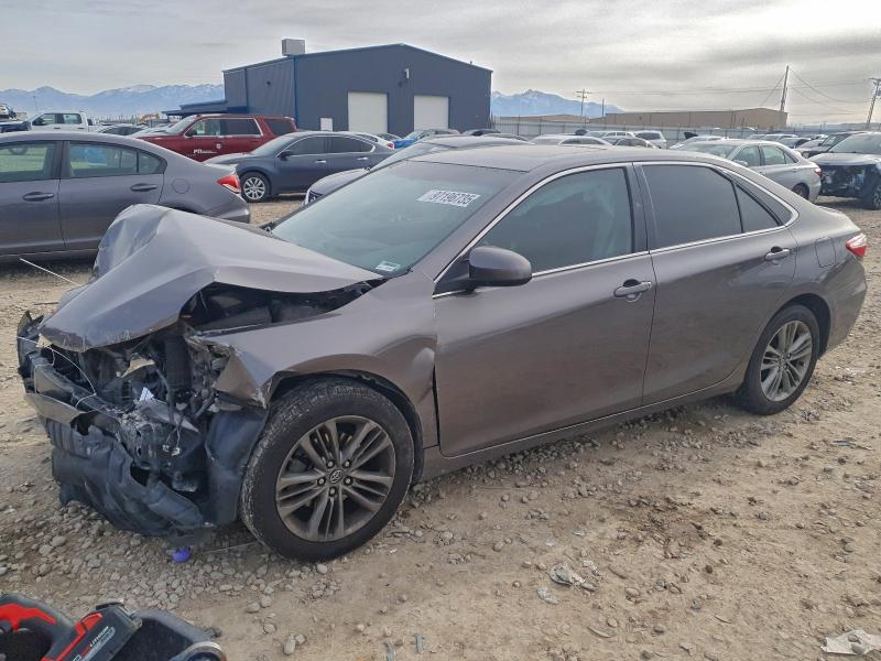 Фото 1 - TOYOTA CAMRY