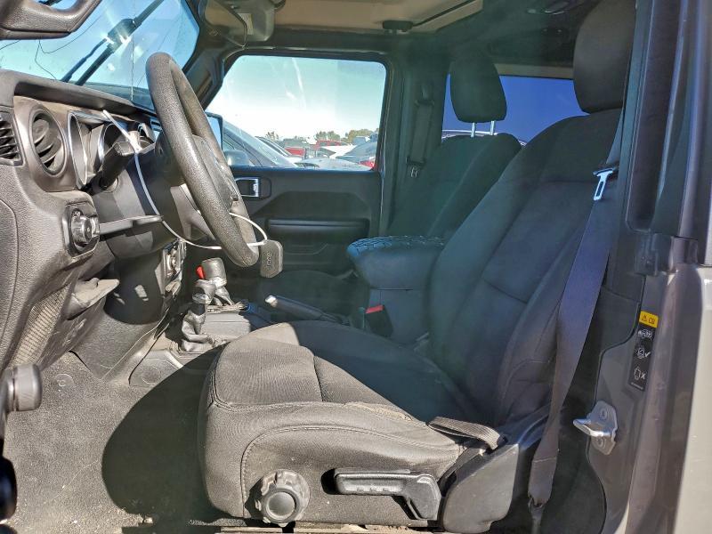 Фото 7 - JEEP WRANGLER